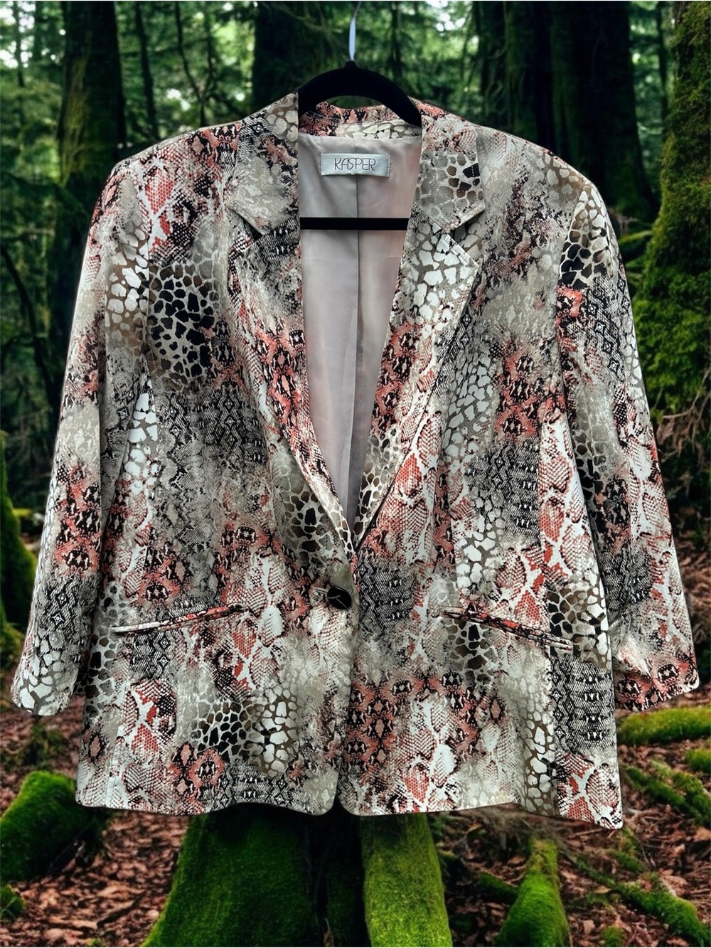 Kasper Pink and Beige Snake-Print Blazer - Picture 5 of 6